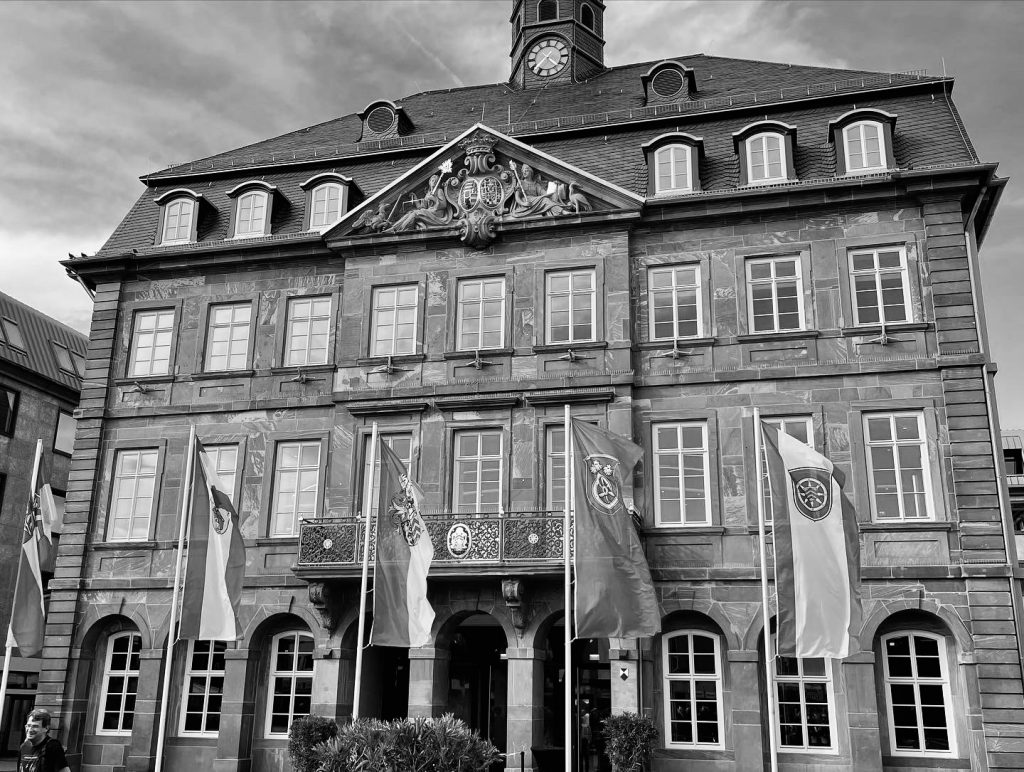 b98f7359 7c94 4657 8fe4 923acf3d74b5 1 201 a