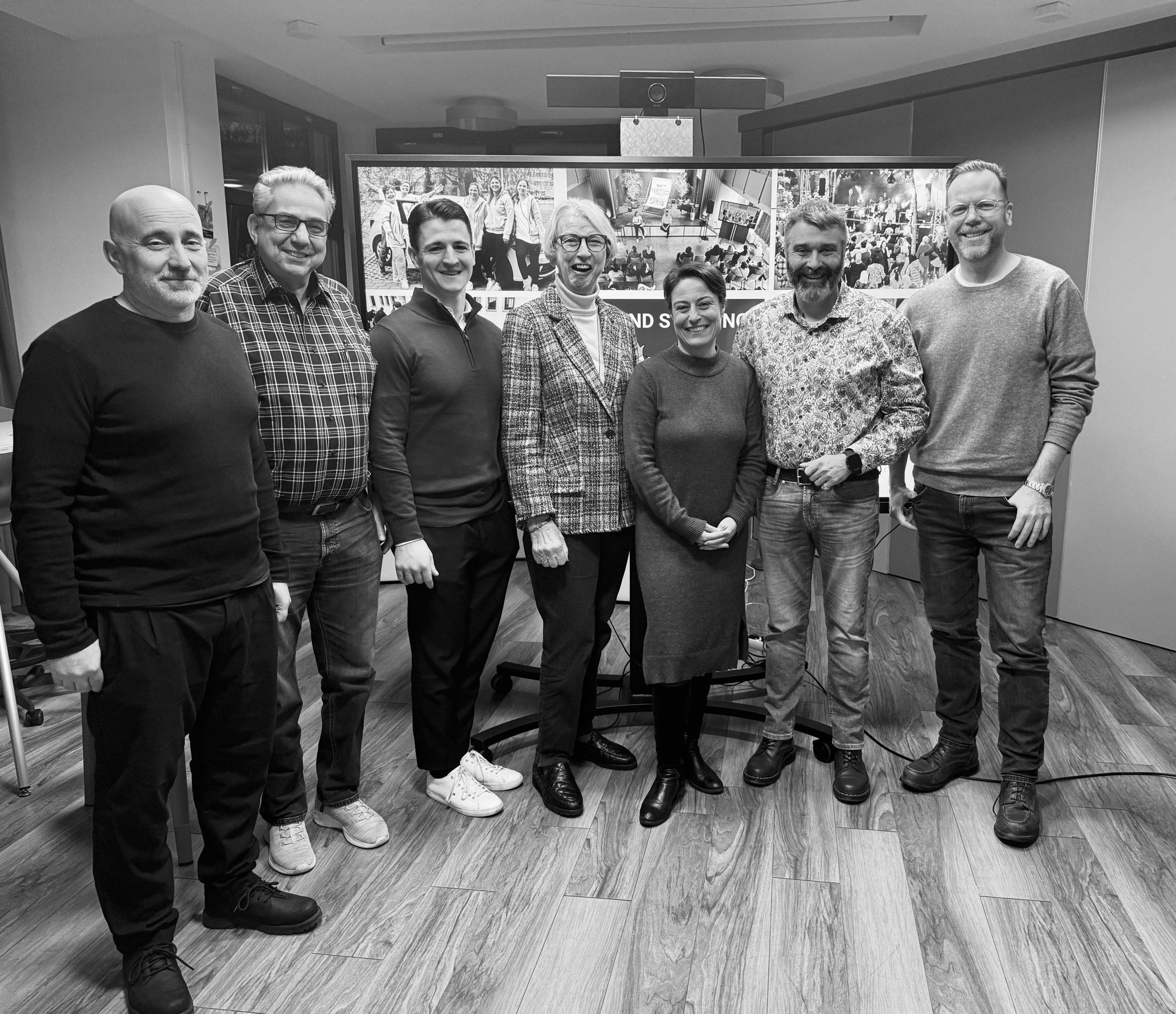 228b16c9 ea3f 49bd bffd c958691683d0 1 201 a